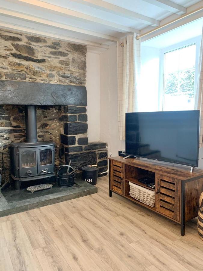 Snowdonia Retreat Villa Trefriw ภายนอก รูปภาพ