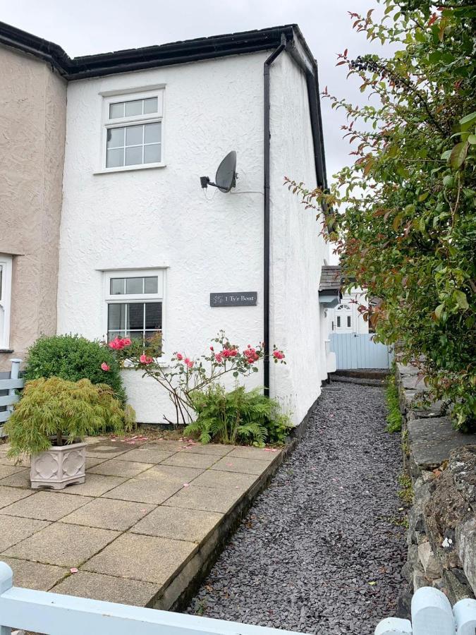 Snowdonia Retreat Villa Trefriw ภายนอก รูปภาพ